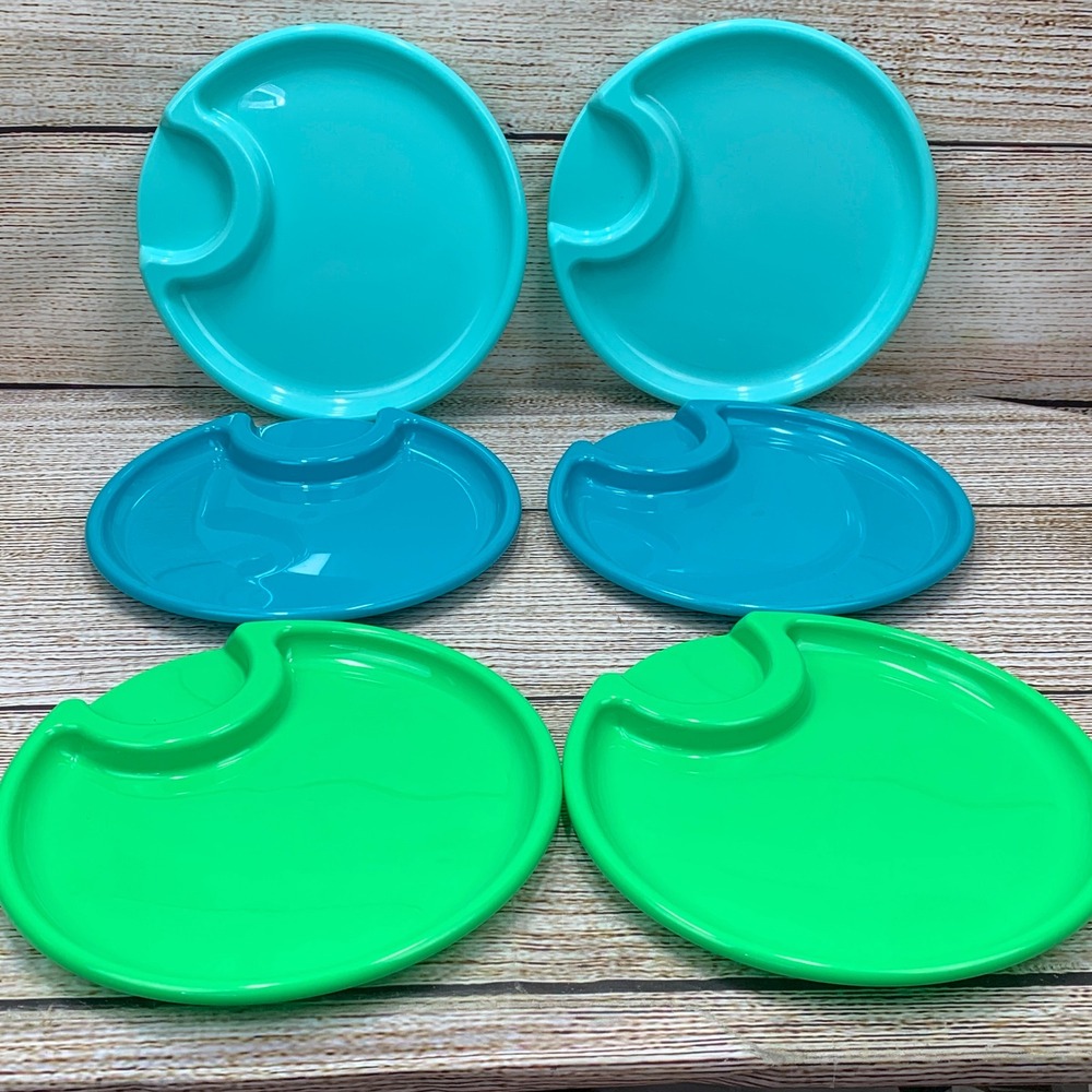 The Pampered Chef‎ Divided Plates Lot of 6 Picnic Plastic Plates Green Blue Teal